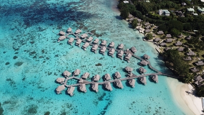 Moorea Aerial Drone View (Alexander Mirschel)  Copyright 
Informations sur les licences disponibles sous 'Preuve des sources d'images'